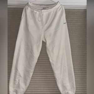 Aritzia tna mega sweat